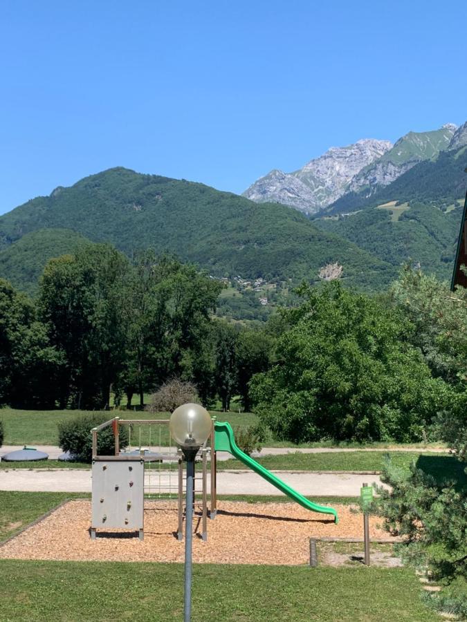 Petit Cocon Entre Lac, Golf Et Montagne, Proche D'annecy Apartment